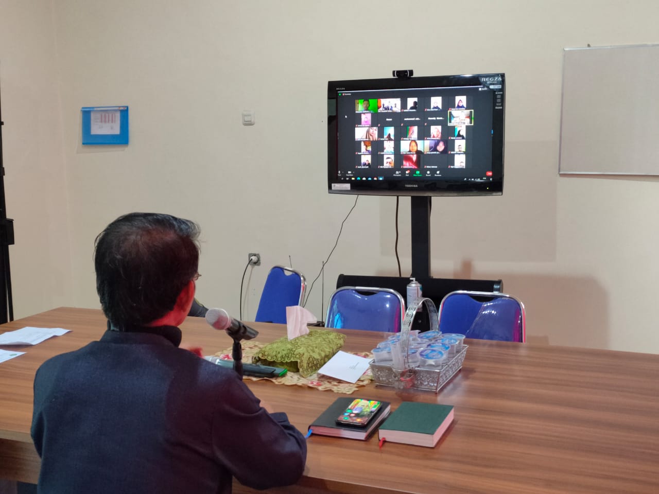 abb52e9b df0a 4afc aa85 223a8ce27a79